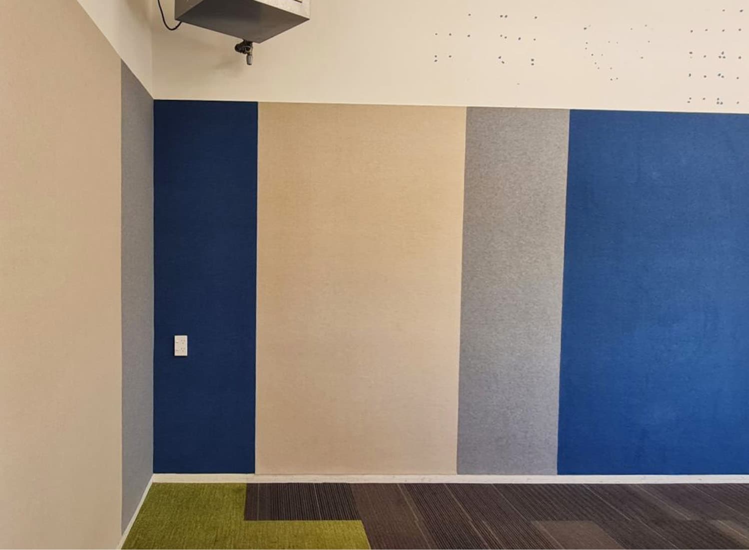 Maori Studies classroom renovation - installation of the AUTEX wall lining